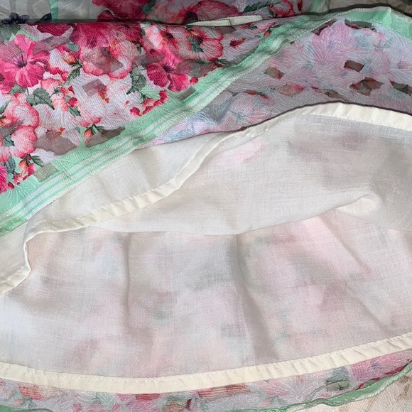 MAHEK Baby, 18-24m, Absolutely Gorgeous Dress, Floral Print, Elegant Fabric - Picture 10 of 13